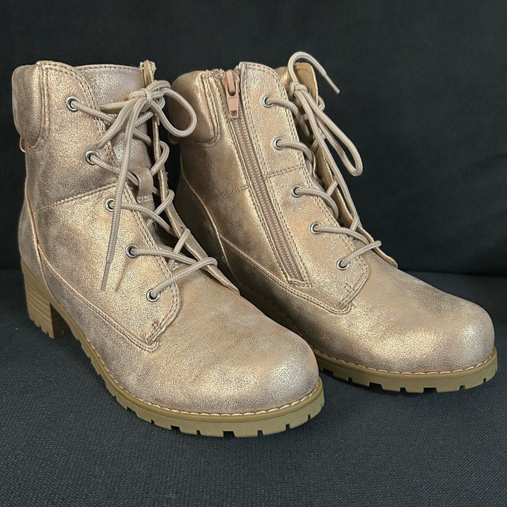 New Combat Boot Rose Gold Shimmer SZ 5